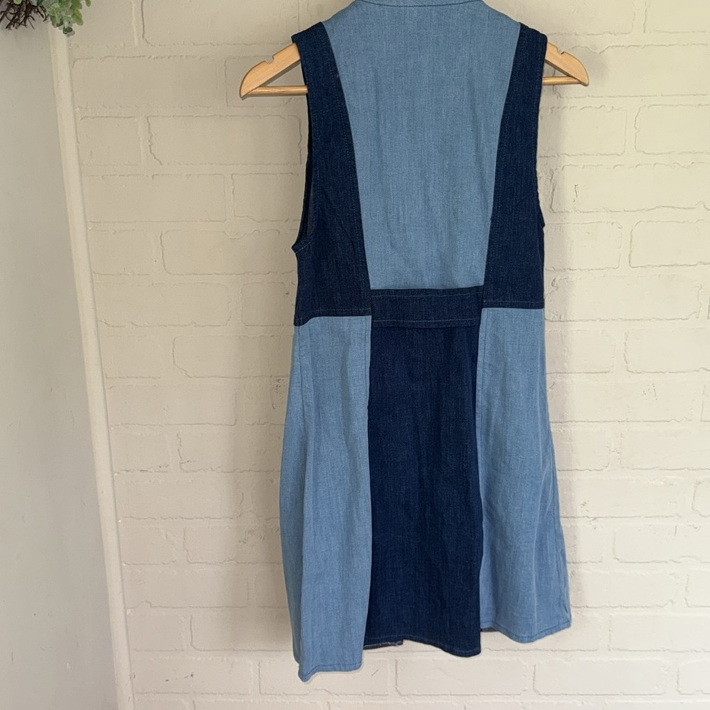 Vest Two-Tone Denim jean belt front closure size 6 sleeveless - Picture 5 of 5